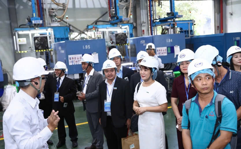 doanh-nghiep-vua-va-nho-tim-loi-giai-esg-qua-chuyen-tham-quan-thuc-te-1